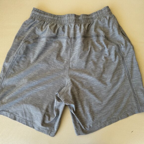 Lululemon Pace Breaker Linerless Short 9" Large - Picture 2 of 2